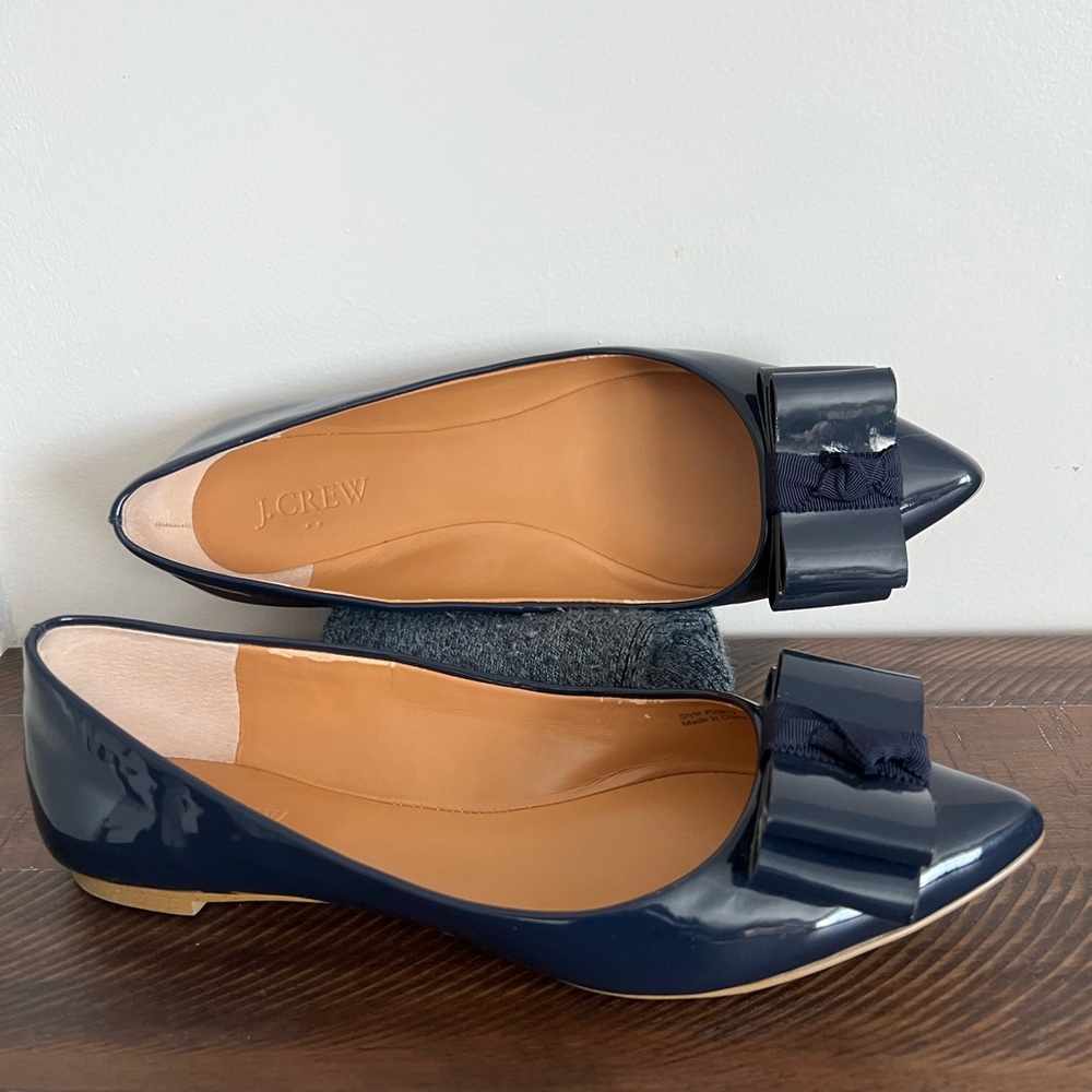 Size 7 J Crew flats. Patent leather,navy blue